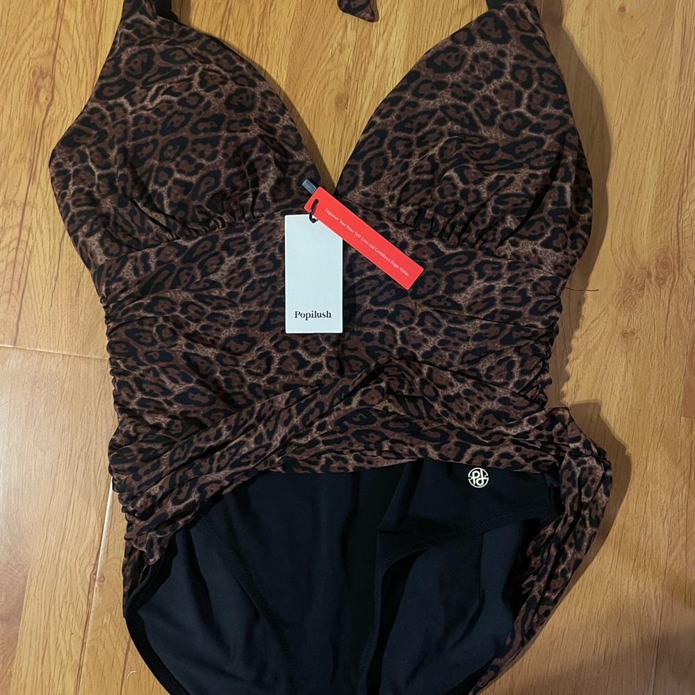Popilush Animal Print Halter Swimsuit - Picture 5 of 8